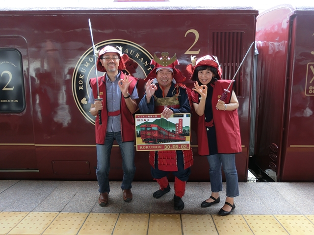 上田駅の駅長さんの満面の笑顔